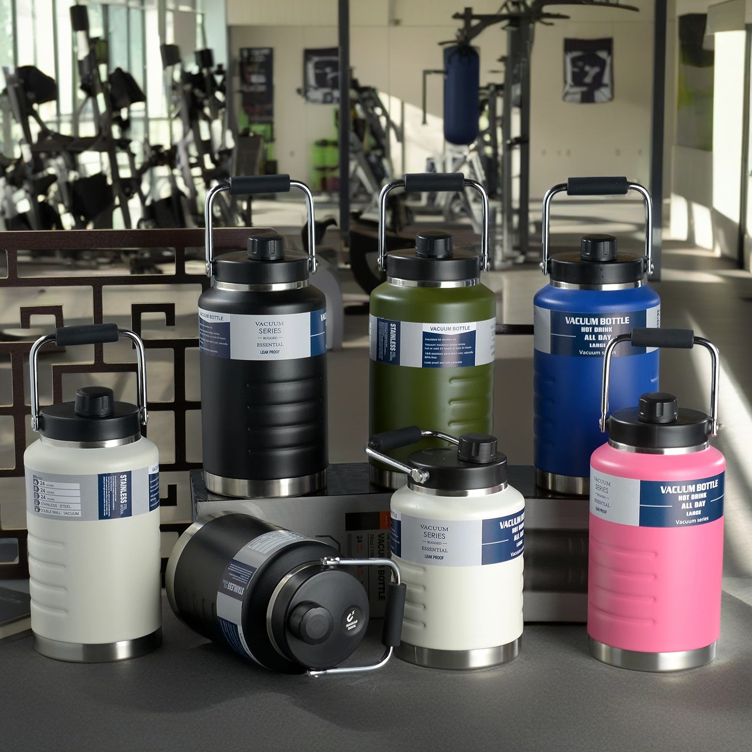 ขวดน้ำกีฬาขนาดใหญ่ 2000 มล. 1  - Outdoor Sports Store บทวิจารณ์และราคา